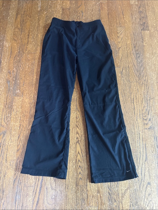 Nike Pants - Women’s Nike Black Straight-Leg Studio Pants size M (8-10)